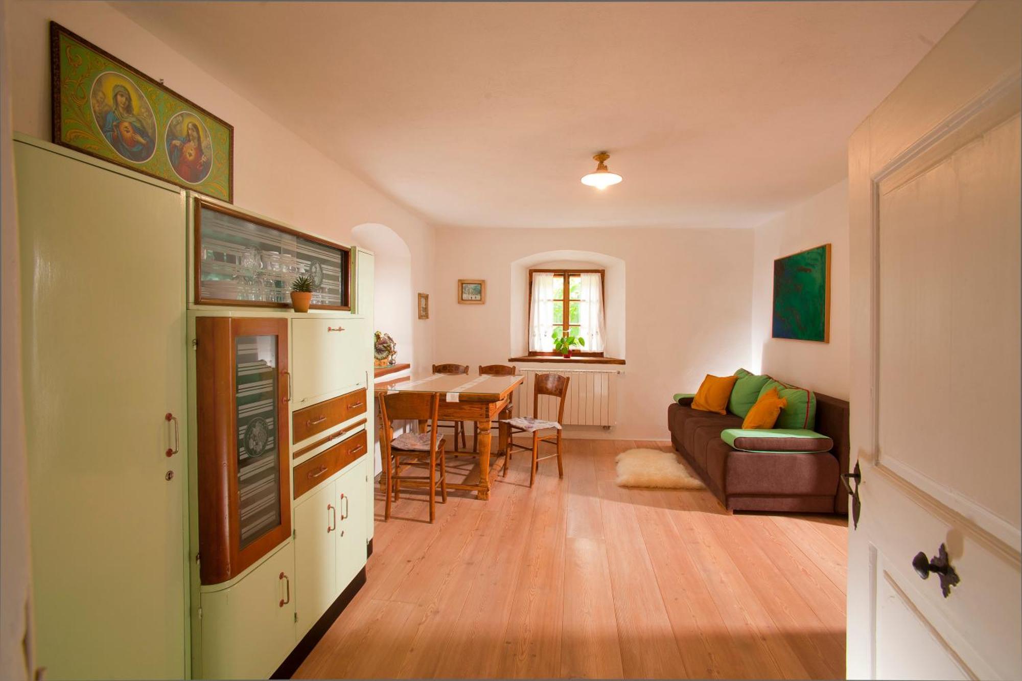 Juvanova Hisa - Apartments And Rooms Luče المظهر الخارجي الصورة